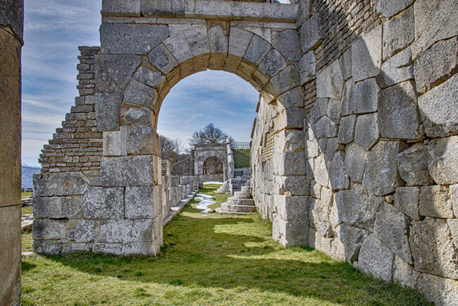 Teatro-Italico-Pietrabbondante_3